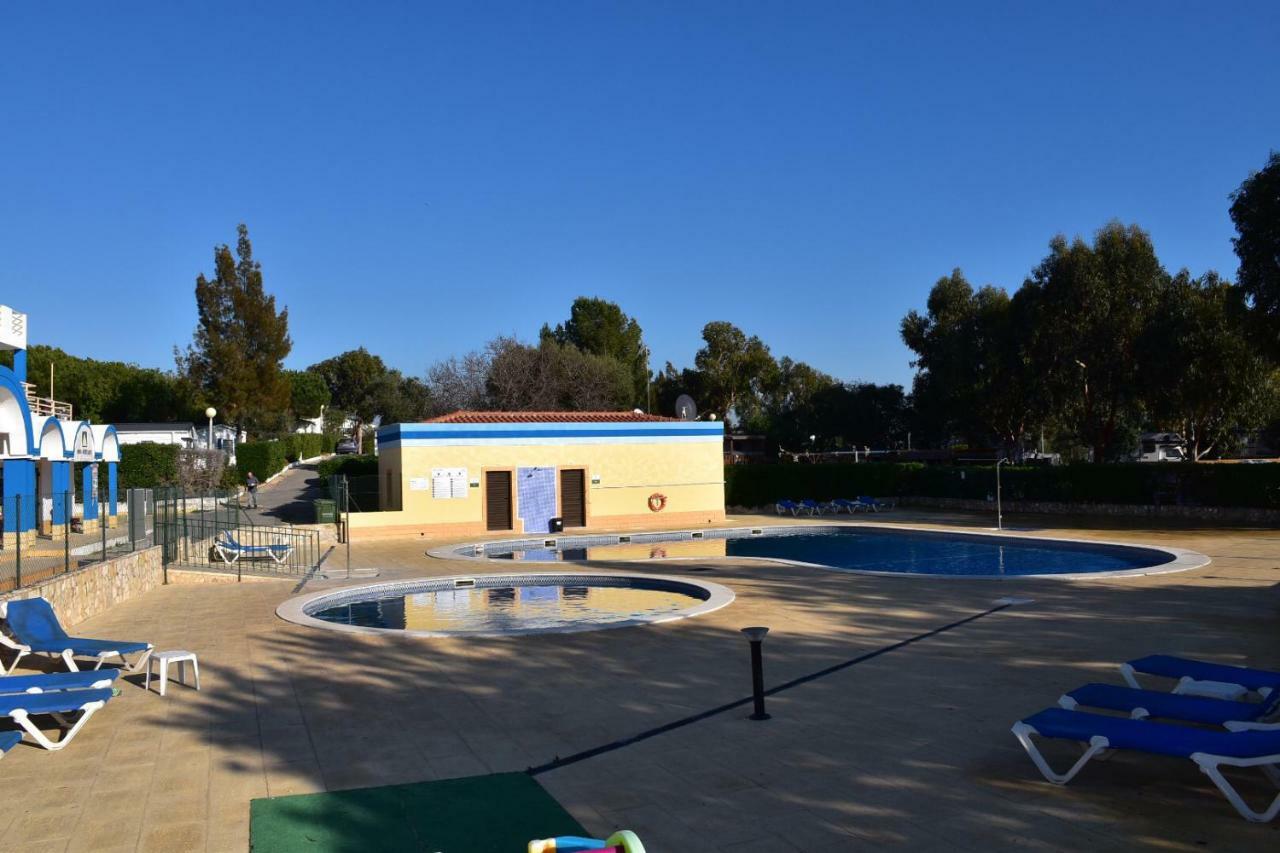 Camping Alvor Hotel ภายนอก รูปภาพ