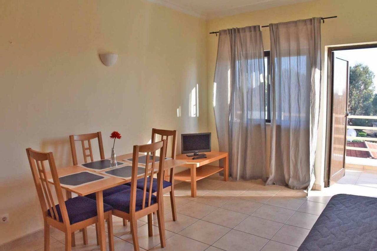 Camping Alvor Hotel ภายนอก รูปภาพ